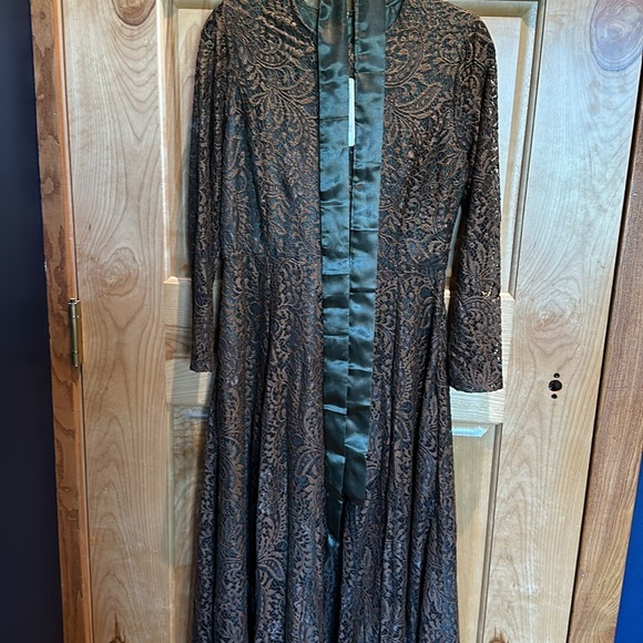 Coffee Lace Button-Front Midi Dress - Picture 7 of 7